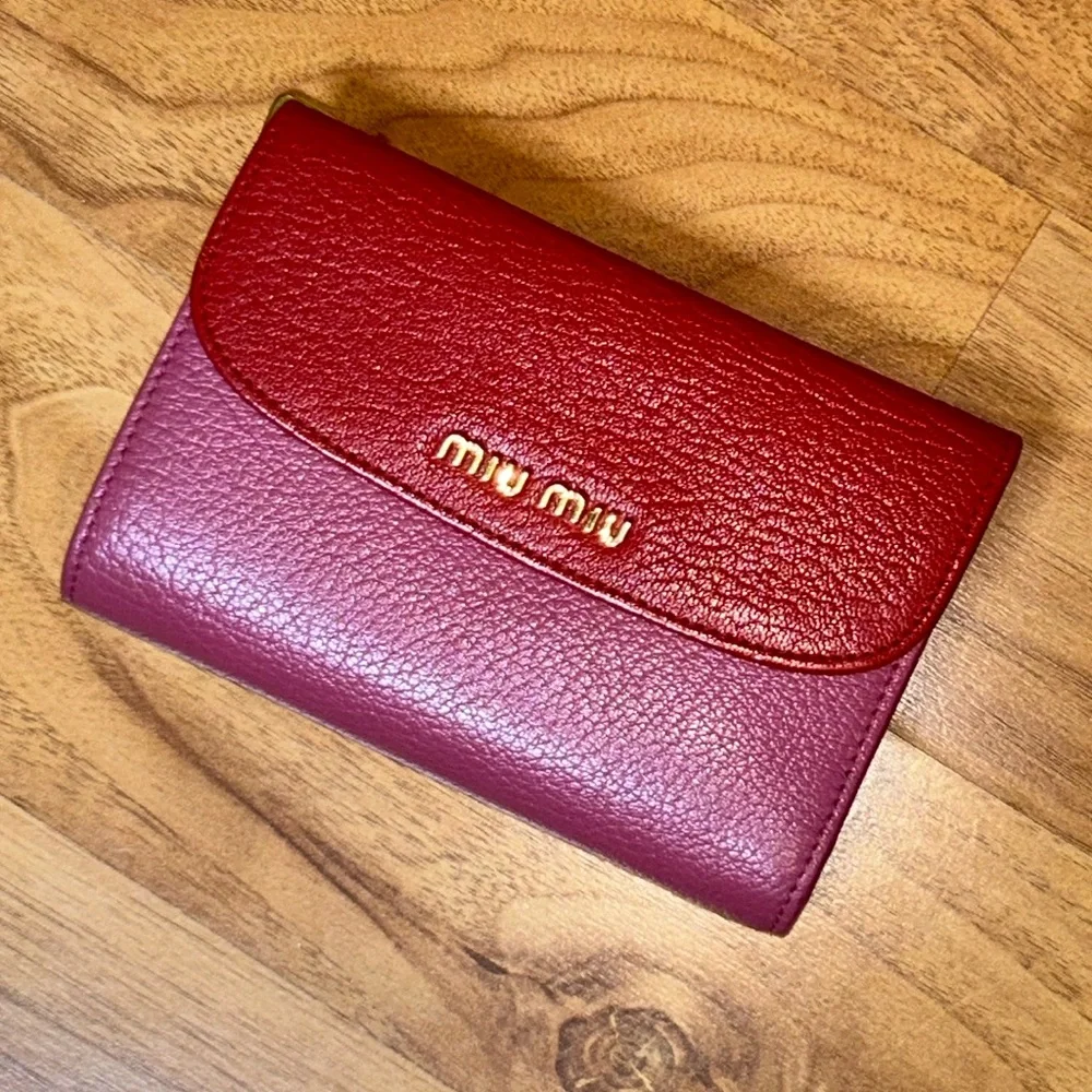 Authentic Miu Miu Goatskin Madras Bicolor Flap Wallet Fuoco Bruyere